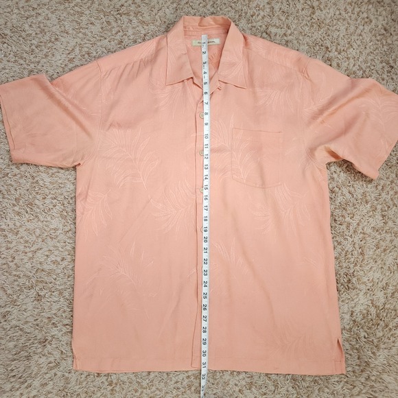 Tommy Bahama Pink Leaves Pattern‎ Mens L Short Sleeve Button Up Silk Shirt - Picture 4 of 5